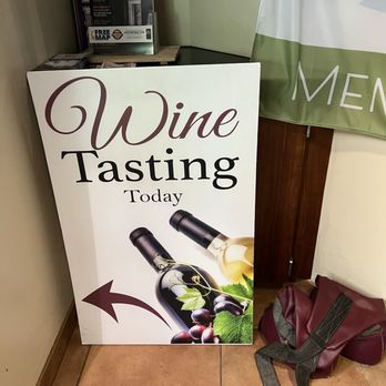 The Winery at Marjim Manor - Wine Tasting Room Near Me - Niagara Falls, New York The Winery at Marjim Manor - Wine Tasting Room Near Me - Niagara Falls, New York