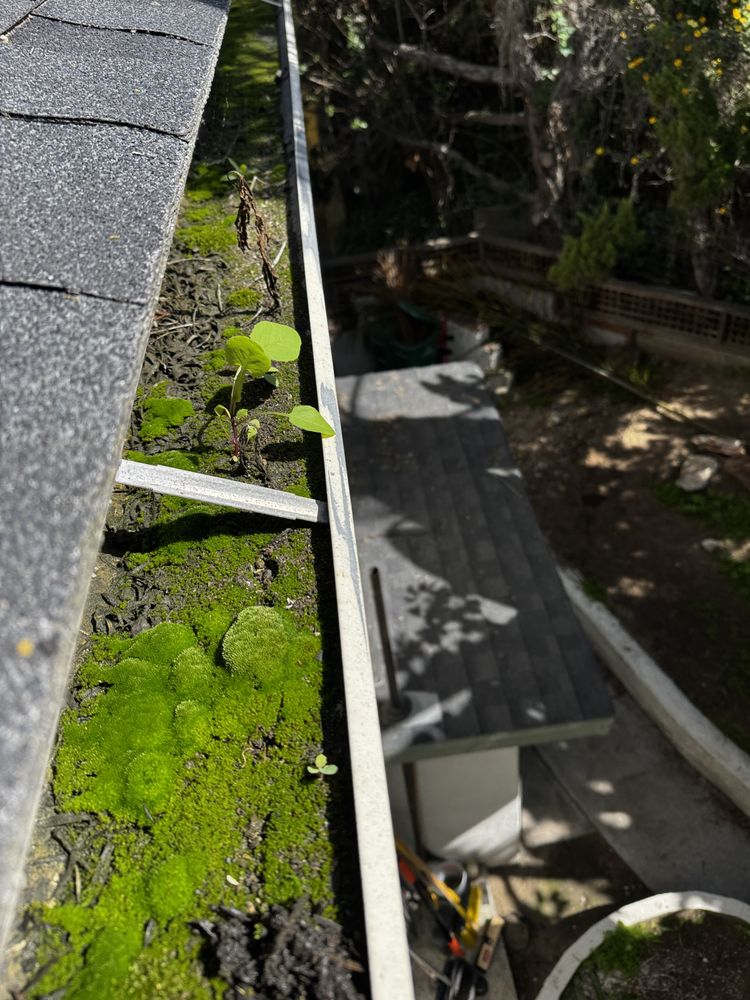 Slide of San Diego Signature Roofs
