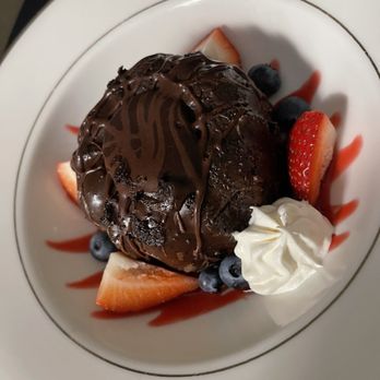 The Queen's Medical Center - Molten chocolate cake - Medical Centers Near Me - Honolulu, Hawaii The Queen's Medical Center - Molten chocolate cake - Medical Centers Near Me - Honolulu, Hawaii