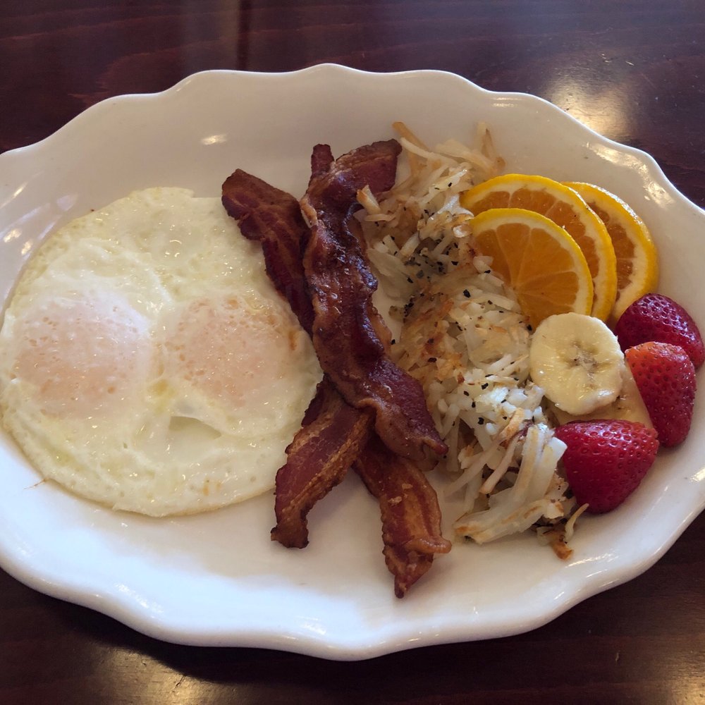Uptown Blanco Restaurant - Breakfast egg plate - American Near Me - Blanco, Texas Uptown Blanco Restaurant - Breakfast egg plate - American Near Me - Blanco, Texas
