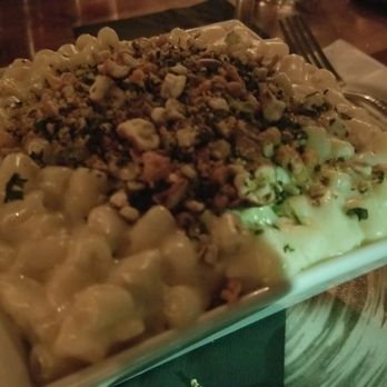 The Summit - Smoked gouda mac-n-cheese - Cocktail Bars Near Me - Pittsburgh, Pennsylvania The Summit - Smoked gouda mac-n-cheese - Cocktail Bars Near Me - Pittsburgh, Pennsylvania