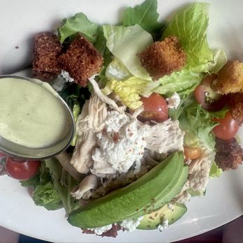 Cafeteria 15L - Rotisserie chicken salad - Breakfast & Brunch Near Me - Sacramento, California