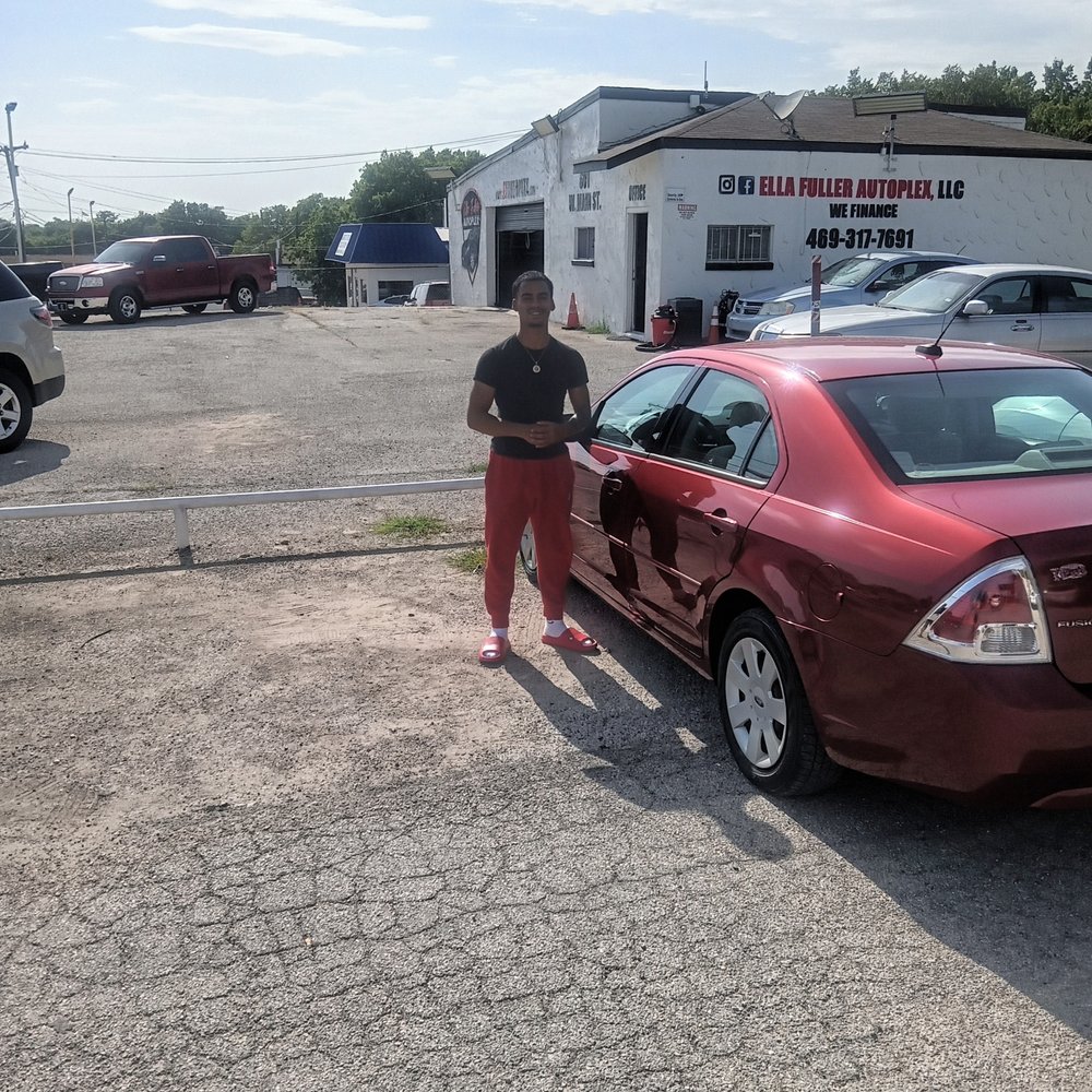 ELLA FULLER AUTOPLEX 36 Photos 601 W Main St, Mesquite, Texas Car
