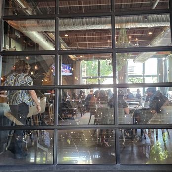 Culinary Dropout - Indoor- airconditioned - New American Near Me - Phoenix, Arizona