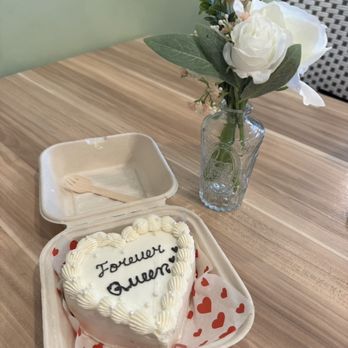 Berrylicious Cakes - Bento cake - Custom Cakes Near Me Berrylicious Cakes - Bento cake - Custom Cakes Near Me