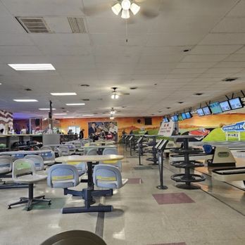 Bowlmor Lanes RT 66 - Bowlmor Lanes RT 66 - Pizza Near Me - Lebanon, Missouri Bowlmor Lanes RT 66 - Bowlmor Lanes RT 66 - Pizza Near Me - Lebanon, Missouri