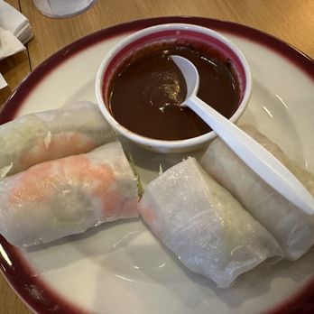 Pho Le Restaurant - fresh rolls with Shrimp - Vietnamese Near Me - Boston, Massachusetts