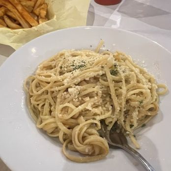 Cracking Crab - Garlic Noodles - Cajun/Creole Near Me - Montrose, California Cracking Crab - Garlic Noodles - Cajun/Creole Near Me - Montrose, California