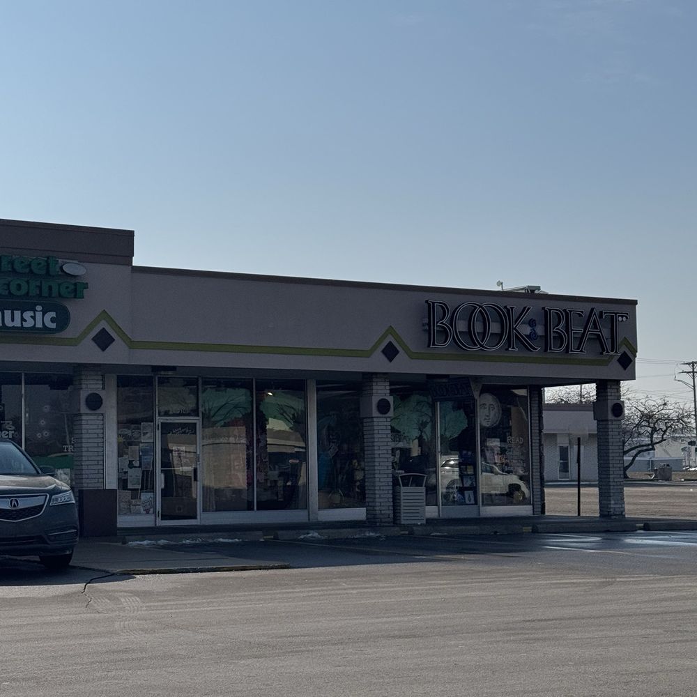 Book Beat - Bookstores Near Me - Oak Park, Michigan