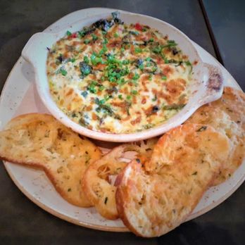 Bar Verde at Nordstrom - Spinach dip and toast. Exquisite. - New American Near Me - Glendale, California Bar Verde at Nordstrom - Spinach dip and toast. Exquisite. - New American Near Me - Glendale, California