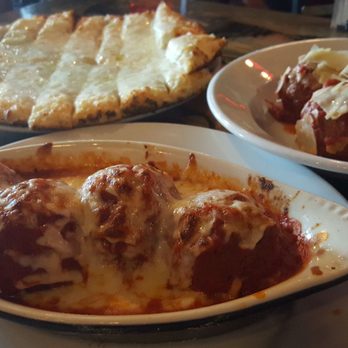 Cathouse Pizza - Meatball appetizer is worth getting - Pizza Near Me - Snohomish, Washington
