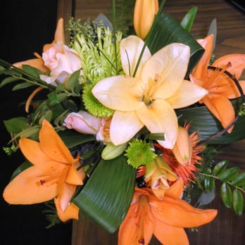 Twiggs Floral Design Gallery - Florists Near Me - Sacramento, California Twiggs Floral Design Gallery - Florists Near Me - Sacramento, California