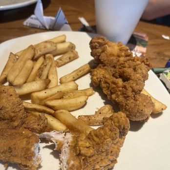 Outback Steakhouse - Kids chicken tenders - Steakhouses Near Me - Burlington, North Carolina
