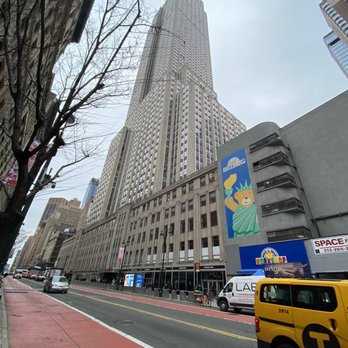 Build-A-Bear Workshop - Toy Stores Near Me - New York, New York