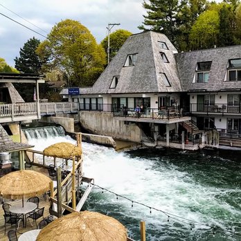 Falling Waters Lodge - Hotels Near Me - Leland, Michigan Falling Waters Lodge - Hotels Near Me - Leland, Michigan