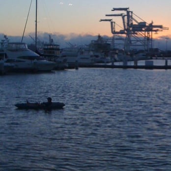 Jack London Square Marina - Homie nappin on his kayak in the bay - Marinas Near Me - Oakland, California Jack London Square Marina - Homie nappin on his kayak in the bay - Marinas Near Me - Oakland, California