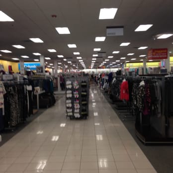 Kohl's - Mansfield Kohl's -- Mansfield Crossing : 280 School Street, Mansfield                 Interior - Department Stores Near Me - MANSFIELD, Massachusetts