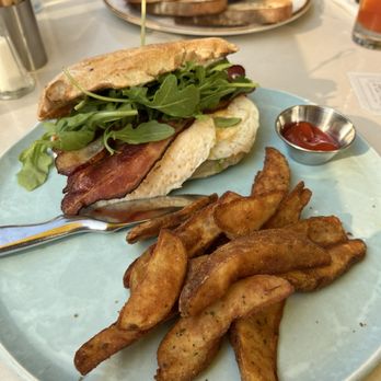 OEB Breakfast Co. - Yaletown - BREAKFAST SAMMY - $19 CAD - Breakfast & Brunch Near Me - Vancouver, British Columbia OEB Breakfast Co. - Yaletown - BREAKFAST SAMMY - $19 CAD - Breakfast & Brunch Near Me - Vancouver, British Columbia