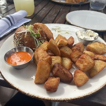 peasants FEAST - Smoked Salmon Sandwich - American Near Me - Solvang, California