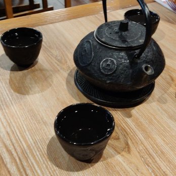 Yamamori - Intriguing teapot set. - Japanese Near Me - Dinuba, California