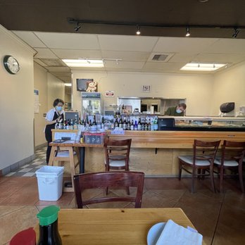 Sushi Karen - Interior (sushi bar is currently closed as of 8/2021 - Sushi Bars Near Me - Pasadena, California