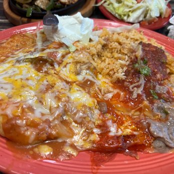 Nuevo Vallarta Grill - Chile Reno,  beans and rice - Mexican Near Me - Big Bear Lake, California