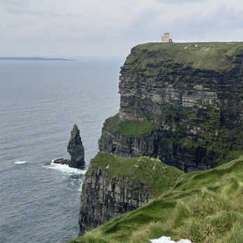 Galway Tour Company - Cliffs of Moher - Tours Near Me - Galway, G Galway Tour Company - Cliffs of Moher - Tours Near Me - Galway, G