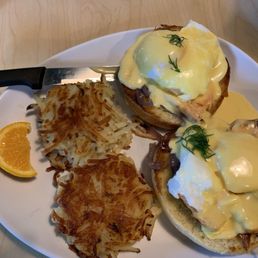 Salmon Benedict with Hash Browns Salmon Benedict with Hash Browns