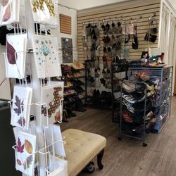 Grace Thrift Shop - Beautiful handmade cards.