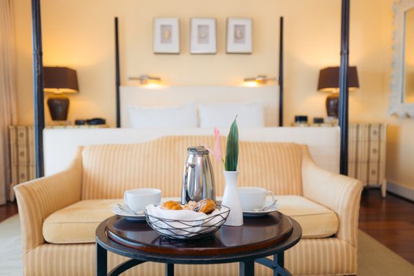 The Kahala Hotel & Resort by null