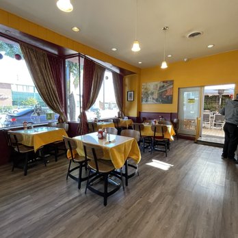 Cafe Laurent - Inside - French Near Me - Mar Vista, California