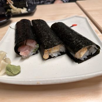 Sama Handroll - Yellowtail & Spicy Scallop Handroll - Japanese Near Me - Los Angeles, California Sama Handroll - Yellowtail & Spicy Scallop Handroll - Japanese Near Me - Los Angeles, California