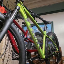 Peak Mountain Bike Pro