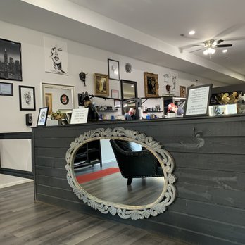 Black Heart Tattoo - Tattoo Near Me - Chicago, Illinois Black Heart Tattoo - Tattoo Near Me - Chicago, Illinois