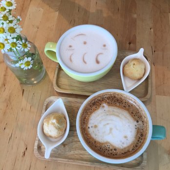 Cafe Maji - Hazelnut latte and chai latte (and they both come with a small creme puff!!) - Coffee & Tea Near Me - Artesia, California