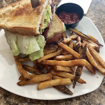 Falcon's Handcrafted Sandwiches - BLT Sandwich - Sandwiches Near Me - Chicago, Illinois