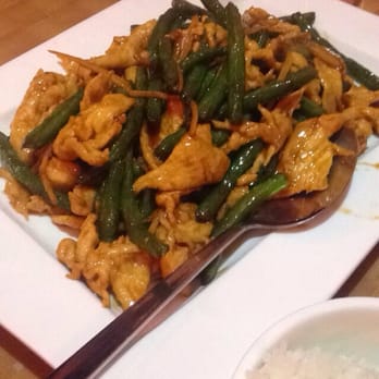Chengdu Taste - Chicken with string beans in ginger brown sauce - Szechuan Near Me - Providence, Rhode Island