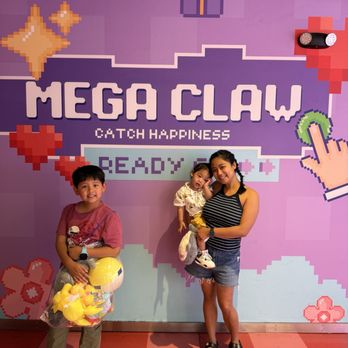 Mega Claw - Arcades Near Me - Las Vegas, Nevada