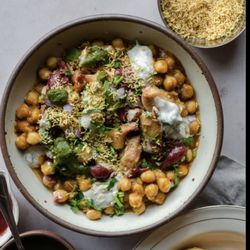 Snow Creek Country Store - Chana Samosas