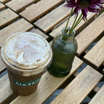 Cafe Alessie - Carrot cake latte - Cafes Near Me - San Diego, California