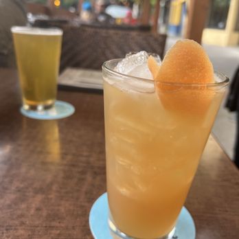 Ben 'N Nick's - Bourbon drink with honey, ginger beer, and other goodness - American Near Me - Oakland, California Ben 'N Nick's - Bourbon drink with honey, ginger beer, and other goodness - American Near Me - Oakland, California