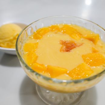 Mango Mango Dessert - Katy - A1 Special Mango Juice Sago & Pomelo w. Mango Ice Cream - Desserts Near Me - Katy, Texas