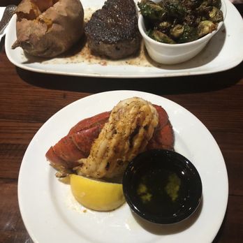 LongHorn Steakhouse - 4oz. Lobster Tail cooked correctly everything else cold - Steakhouses Near Me - Williamsburg, Virginia