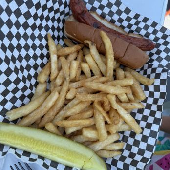 Tipsy Tuna - Kids hotdog - Bars Near Me - Hull, Massachusetts