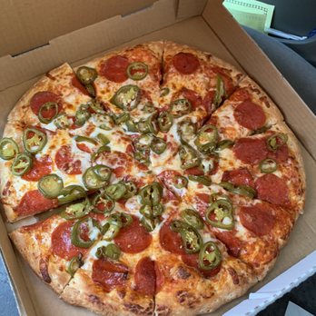 Super Pizza - Jalapeño and Pepperoni pizza - Pizza Near Me - Compton, California