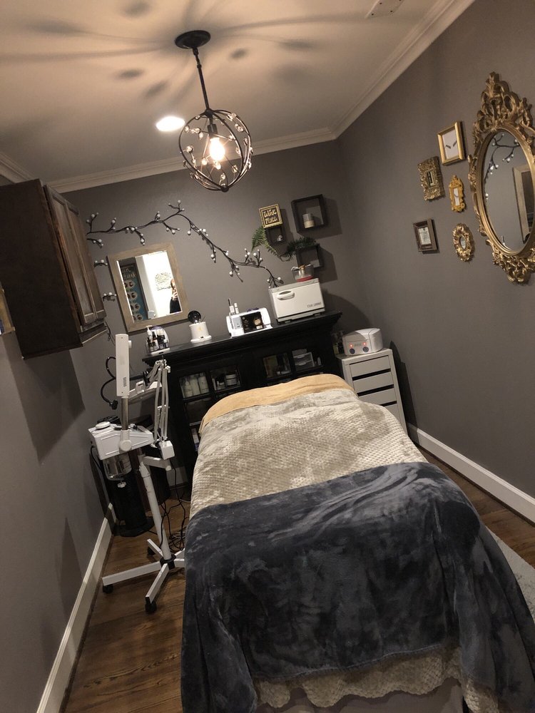 Revive Salon and Spa, Houston | Roadtrippers