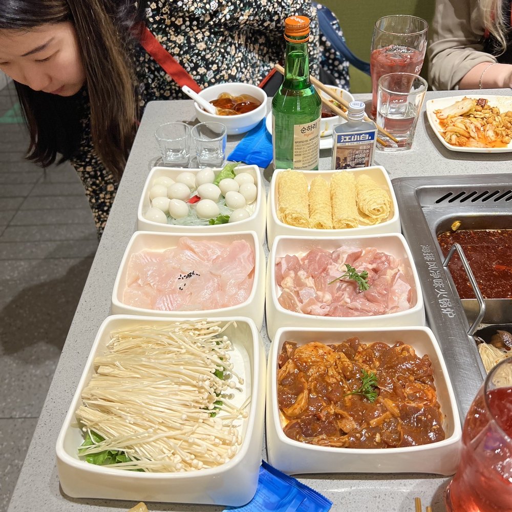 Haidilao Hotpot - Hot Pot Near Me - Vancouver, British Columbia Haidilao Hotpot - Hot Pot Near Me - Vancouver, British Columbia