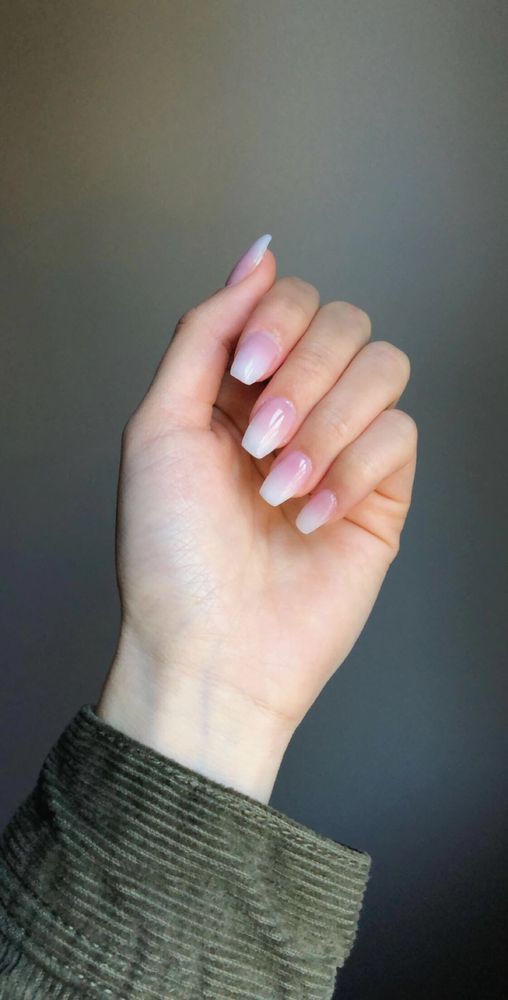 CA Nails Logo