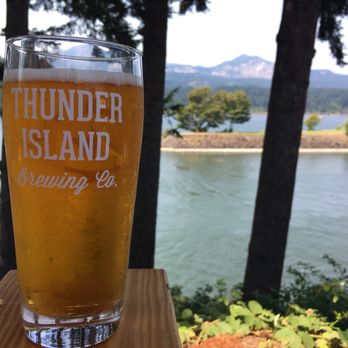 Thunder Island Brewing - Breweries Near Me - Cascade Locks, Oregon Thunder Island Brewing - Breweries Near Me - Cascade Locks, Oregon
