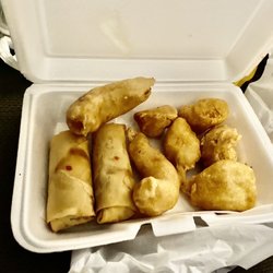 Hunan Garden Chinese Restaurant - Pu Pu Platter Spring Rolls, Swt n Sour Ckn and Fried Shrimp